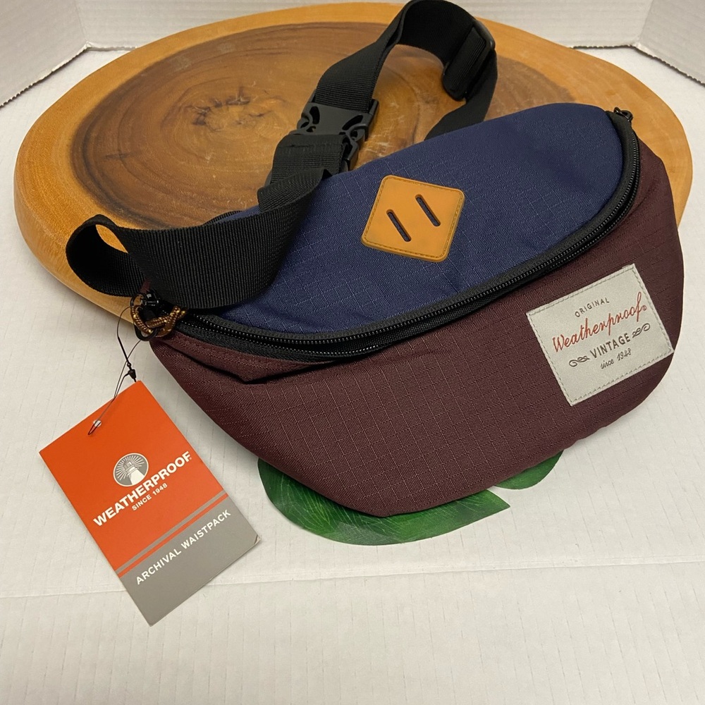 Weatherproof Archival Waist pack Belt Bag Unisex NWT